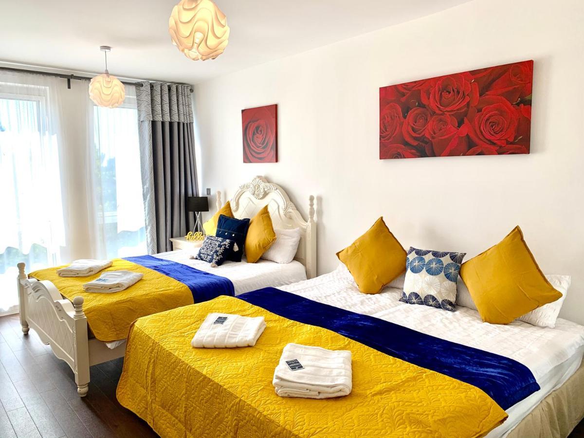 2-Bedrooms Modern Apartment Next To Velodrome, Lounge, Balcony, Parking, Abba 伦敦 外观 照片