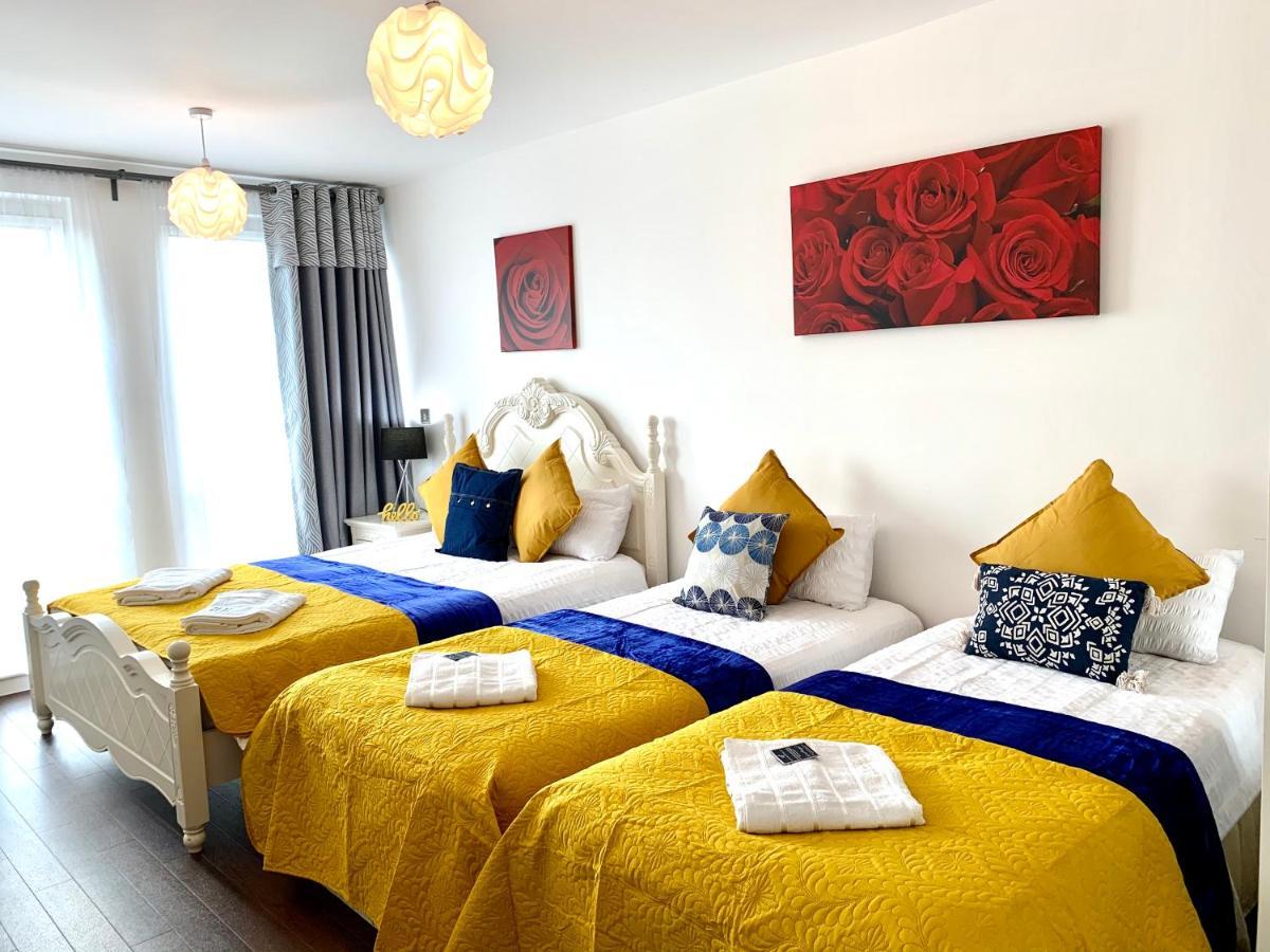 2-Bedrooms Modern Apartment Next To Velodrome, Lounge, Balcony, Parking, Abba 伦敦 外观 照片