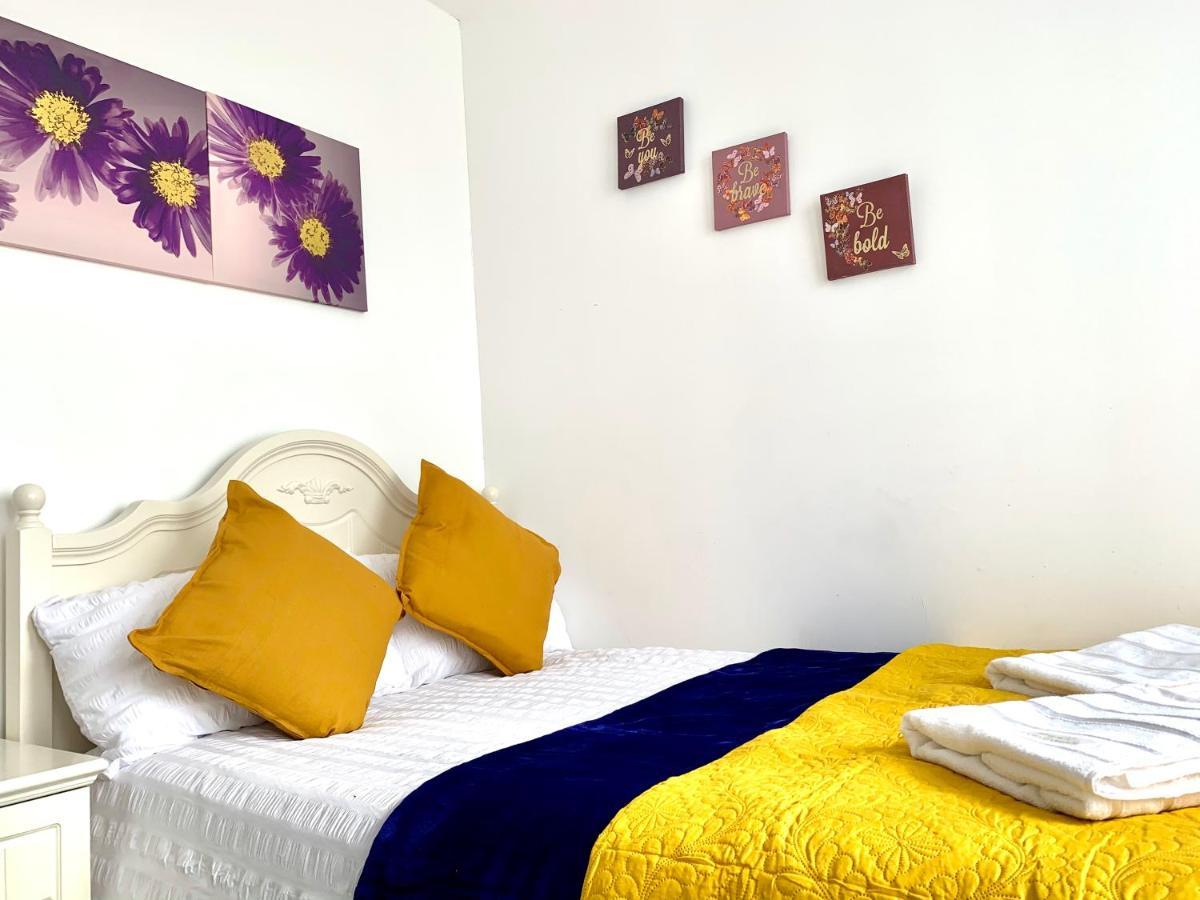 2-Bedrooms Modern Apartment Next To Velodrome, Lounge, Balcony, Parking, Abba 伦敦 外观 照片