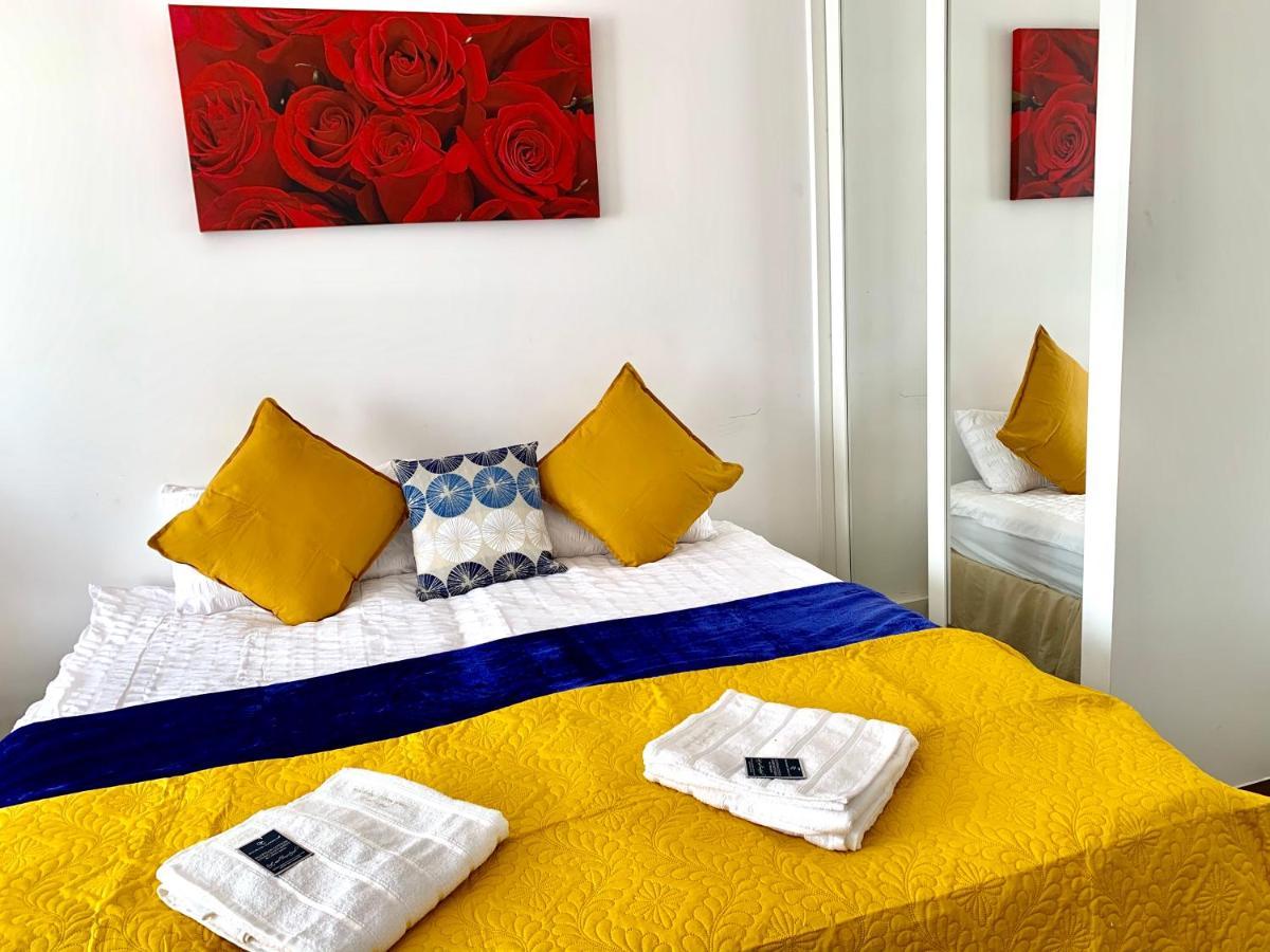 2-Bedrooms Modern Apartment Next To Velodrome, Lounge, Balcony, Parking, Abba 伦敦 外观 照片