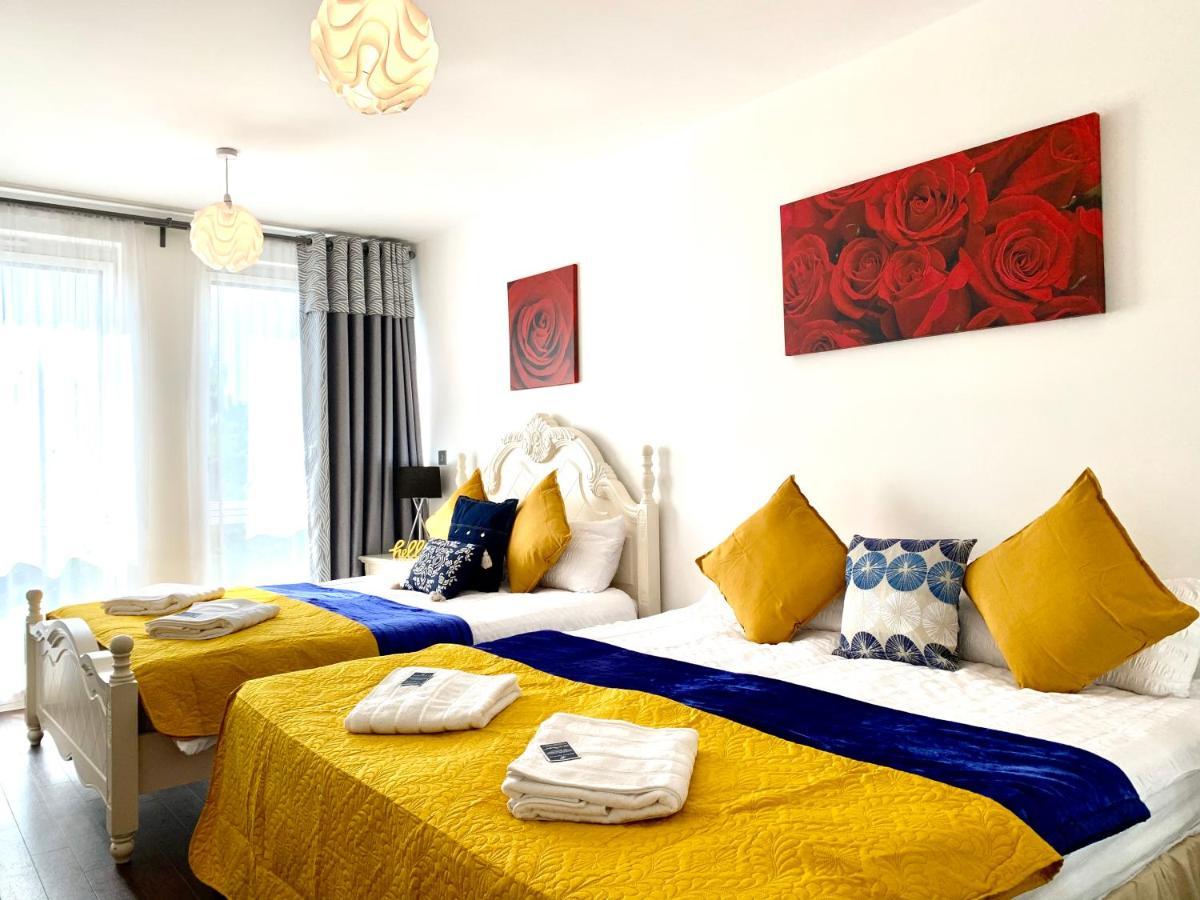 2-Bedrooms Modern Apartment Next To Velodrome, Lounge, Balcony, Parking, Abba 伦敦 外观 照片