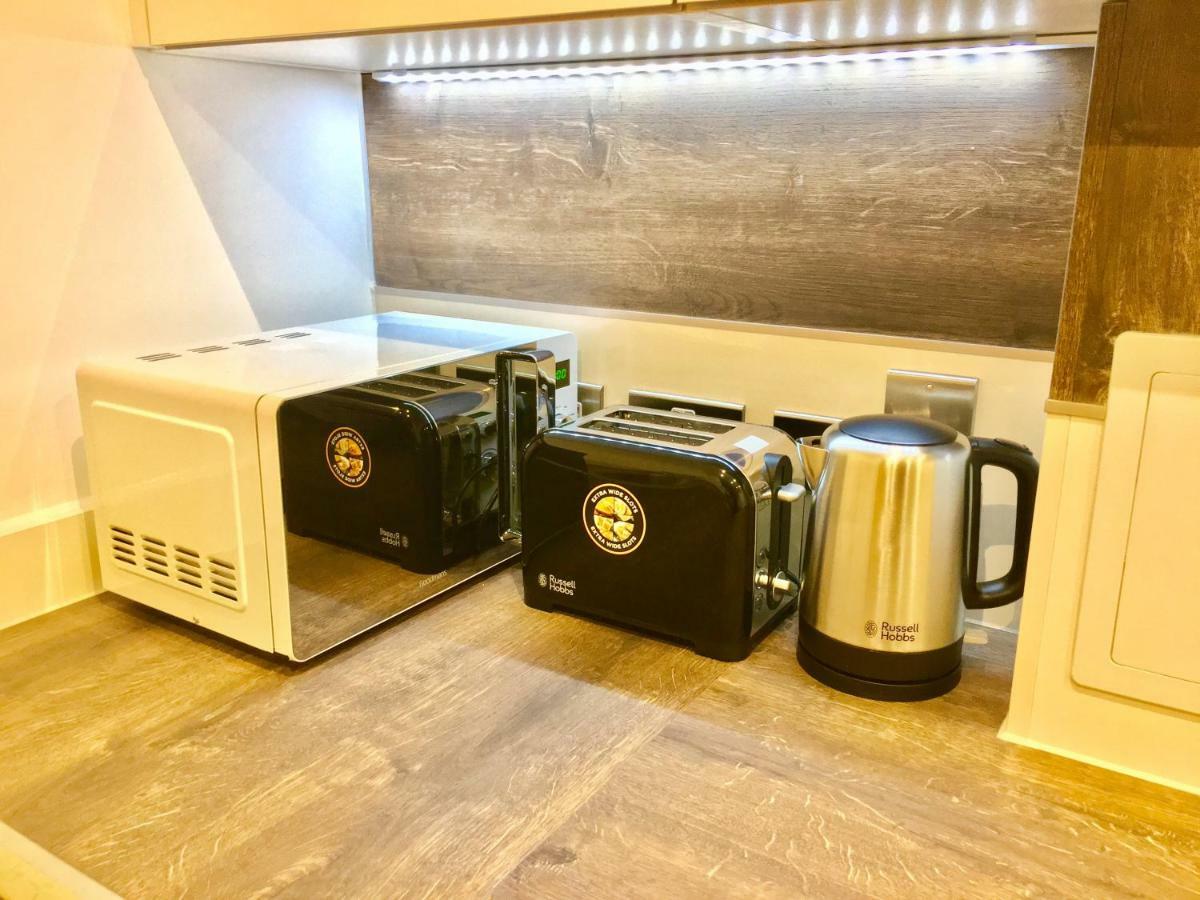 2-Bedrooms Modern Apartment Next To Velodrome, Lounge, Balcony, Parking, Abba 伦敦 外观 照片