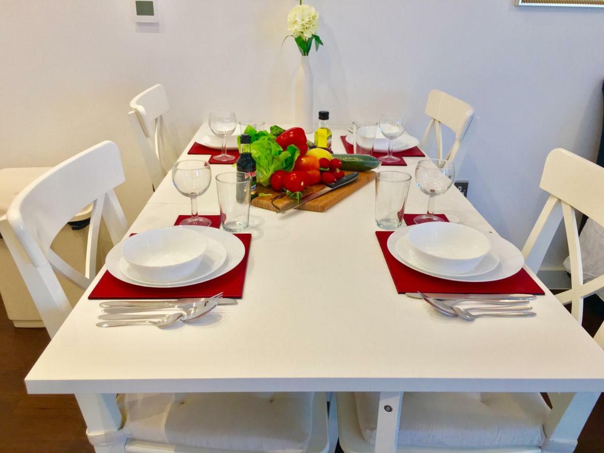 2-Bedrooms Modern Apartment Next To Velodrome, Lounge, Balcony, Parking, Abba 伦敦 外观 照片
